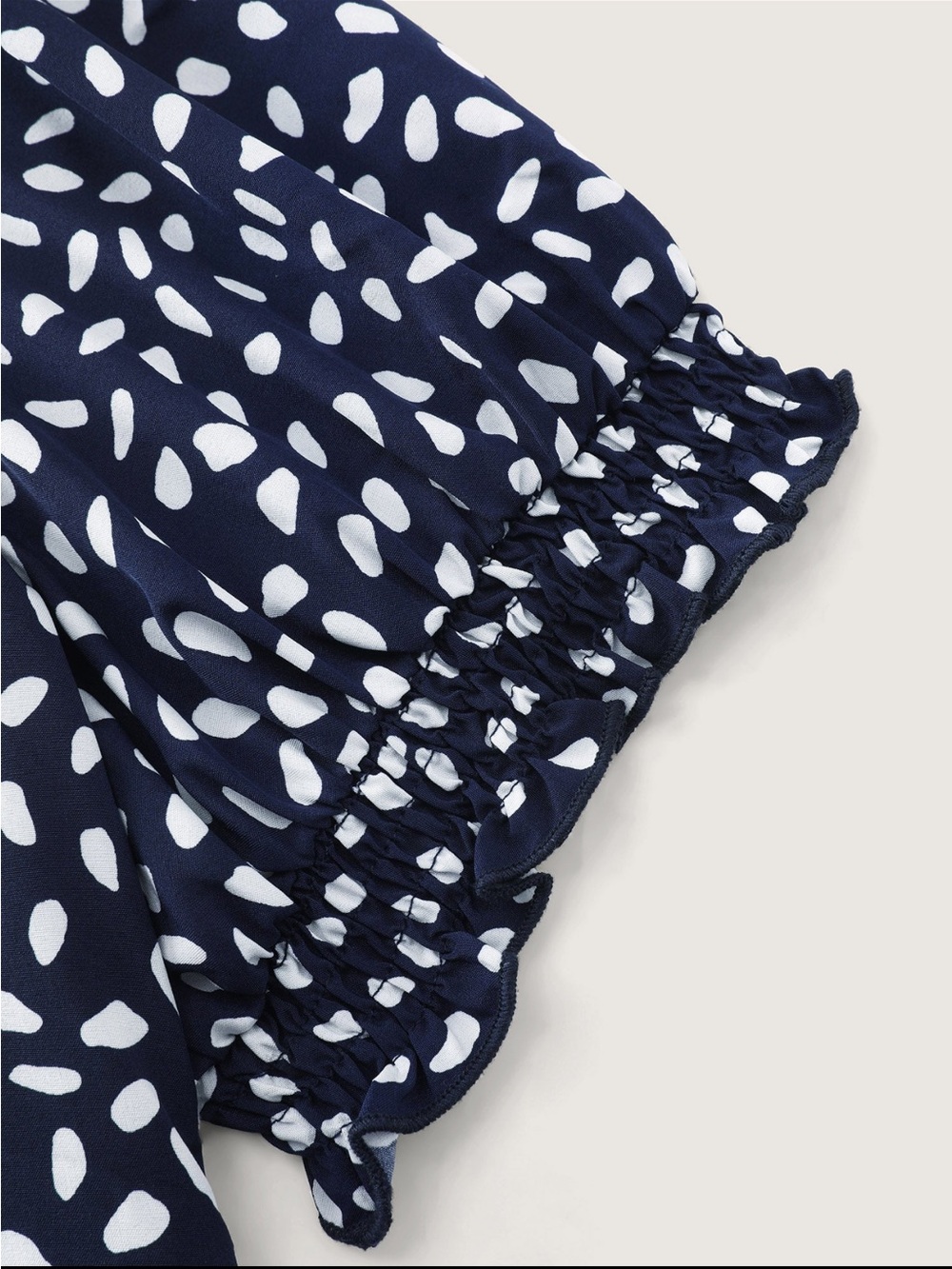 BloomChic Navy Dot Sweetheart Midi Dress with Puff Sleeves size 1X (14-16) - Picture 6 of 12
